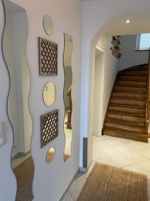 마네바흐 *Neu* Extravagantes Eifelhaus Am Nuerburgring 빌라 외부 사진