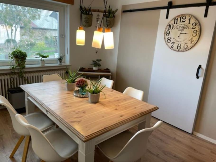 마네바흐 *Neu* Extravagantes Eifelhaus Am Nuerburgring 빌라 외부 사진